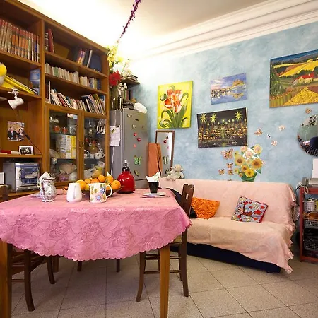 Casa Gioia בית הארחה *